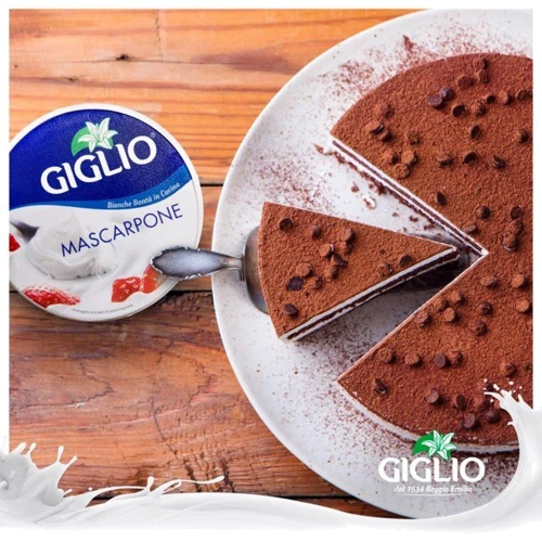 Сир Giglio Mascarpone 80% 500 гр (DLR13877): Текстура м'яка