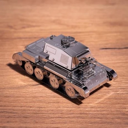 Коллекционная модель-конструктор Metal Time Cruiser Mk III танк World of Tanks (MT064) фото 7
