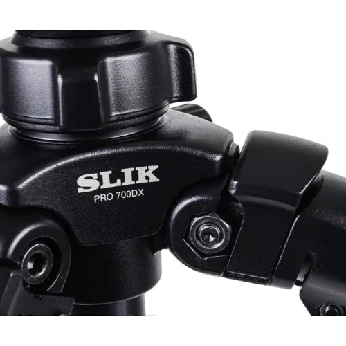 Штатив без голівки Slik Pro 700 DX Leg: Висота в складеному стані 68 см