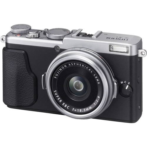 Fujifilm FinePix X70 Silver
