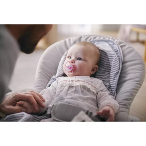 Пустышка Philips AVENT Ultra Soft для девочек 0-6 мес 2 шт (SCF222/02): Возраст до 6 месяцев