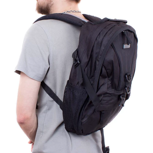 Чоловік рюкзак Onepolar чорний (W1309-black): Застібка Блискавка