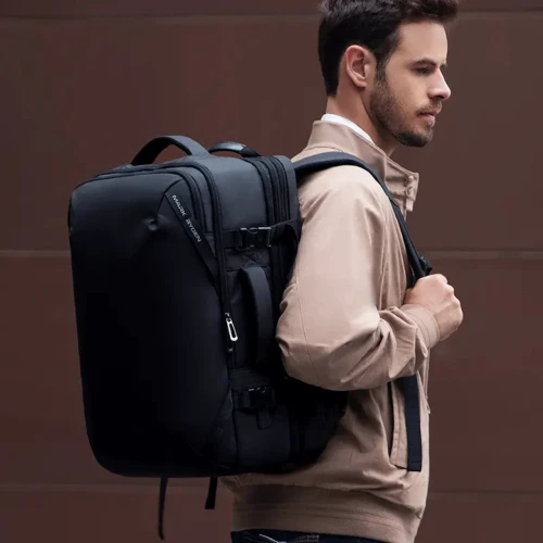 Сумка для ноутбука Mark Ryden 17,3" Expanse Black (MR9993KR): Тип сумки рюкзак