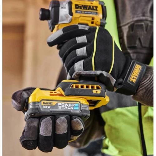 Шуруповерт DeWalt DCF860E2T UA: Питание от аккумулятора