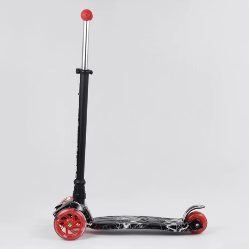 Самокат дитячий пластмасовий з алюмінієвої трубкою керма + 4 колеса Black / Red (90379): Тип коліс литі