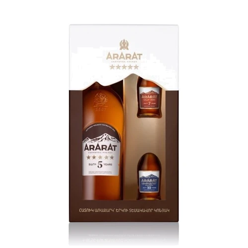Набор бренди Ararat 5 лет 0.7 л Ani 7 лет 0.05 л Akhtamar 10 лет 0.05 л 40% (STA4850001006954)