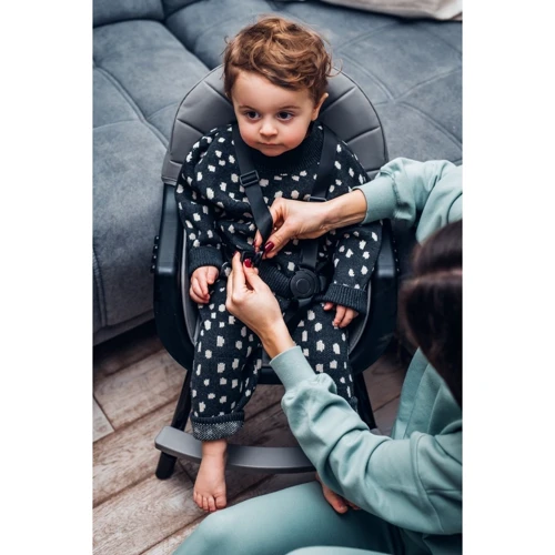 Стульчик для кормления MoMi FLOVI black (KRKA00018): Тип классический стульчик