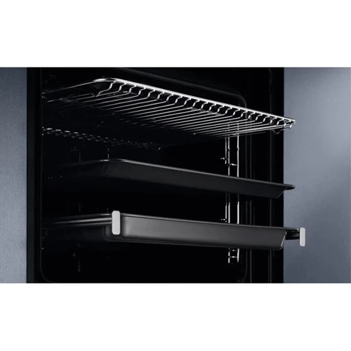 Духова шафа електрична Electrolux OKC8P39WX: Конвекція є