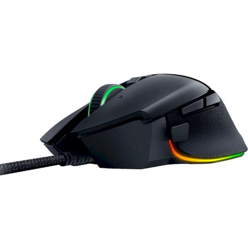 Мышь Razer Basilisk V3 USB Black (RZ01-04000100-R3M1): Эргономика для правой руки