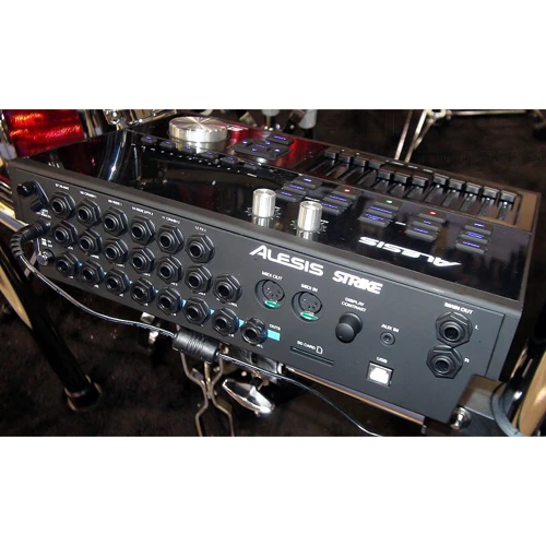Электронная ударная установка Alesis STRIKE KIT фото 3