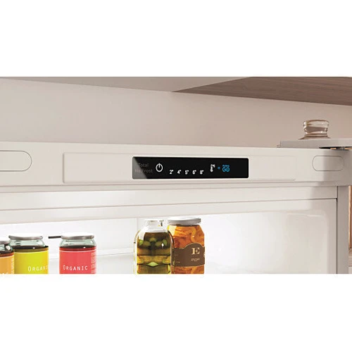 Холодильник Indesit INFC8 TI21W 0: Объем морозильной камеры, л 104