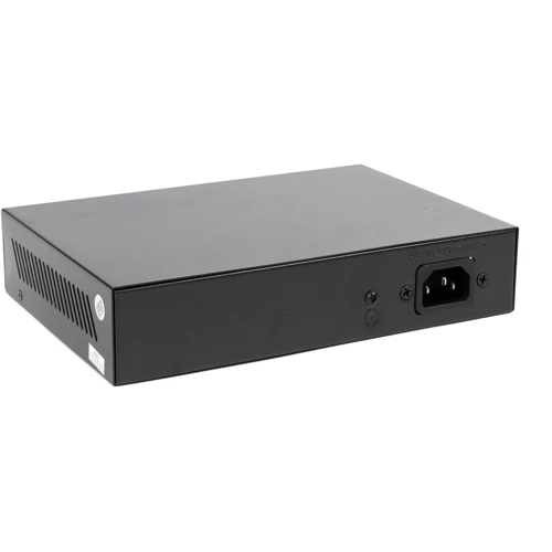 Мережевий комутатор RCI RS1108P: Порти только Fast Ethernet (10/100)