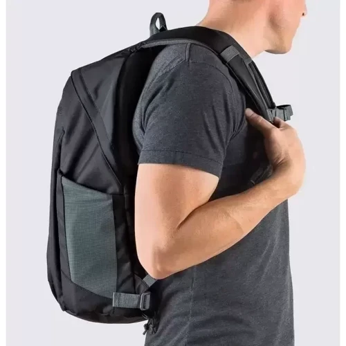 Lowepro Photo Hatchback BP 250 AW II (LP36957-PWW): Вместимость Зеркальная или компактная камера, планшет, личные вещи