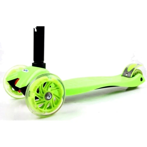 Дитячий самокат MAXI. Green (всі колеса світяться): Кількість коліс 3