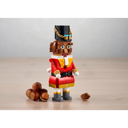 Конструктор LEGO Exclusive Nutcracker Лускунчик (40640)