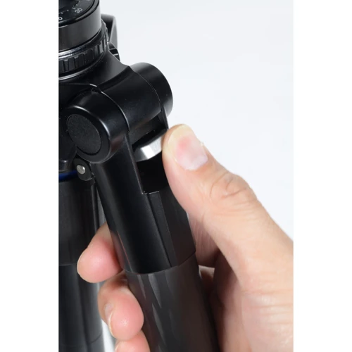 Slik Pro AL-323 SVH (196837): Вес 1.85 кг