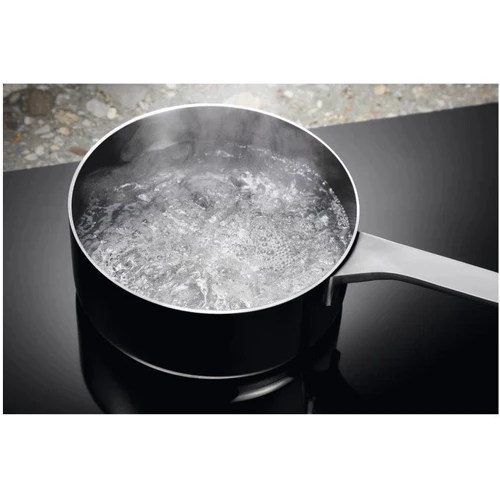 Варочная поверхность электрическая Electrolux IPEL644KC: Количество конфорок 4