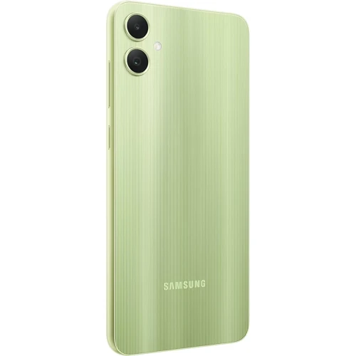 Смартфон Samsung Galaxy A05 4/64GB Light Green A055F (UA UCRF): Встроенная память 64 ГБ