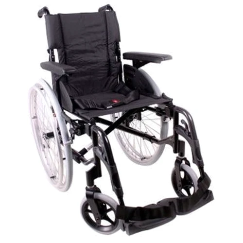 Инвалидная коляска Invacare Action 2 NG 38 см черная (3662050045270)