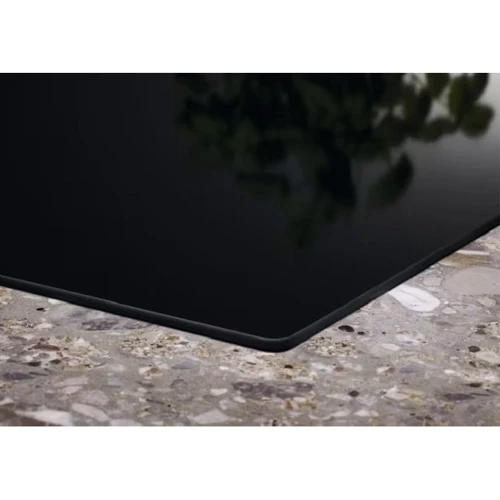 Варочная поверхность Electrolux LIB60420CK: Расположение панели спереди