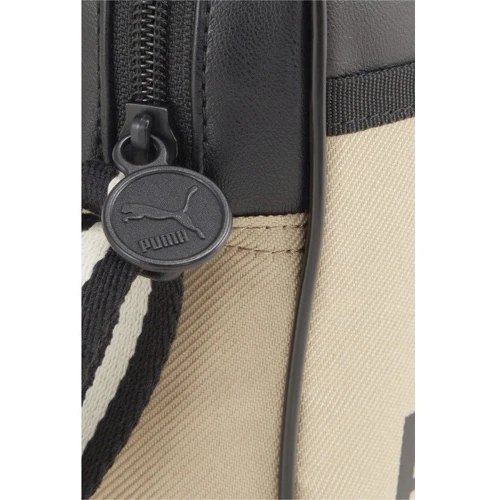 Сумка Puma Campus Compact Portable 1.5L бежевая Уни 25х16х6.5 см (078827-06): Цвет бежевый