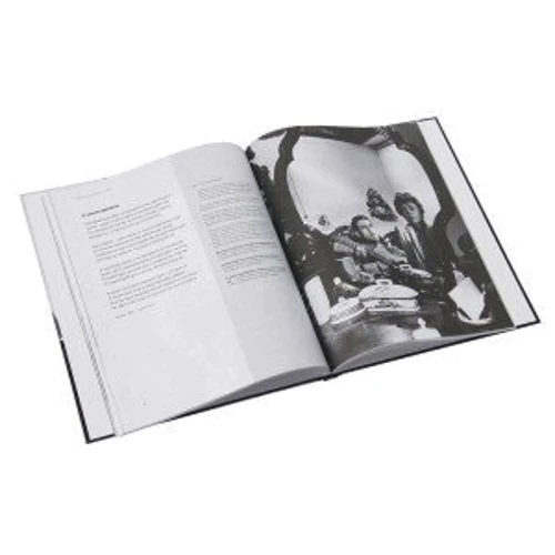 Володимир Висоцький: Вийти живим із бою... (+CD): ISBN 978-5-367-02108-0