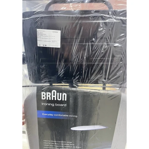 Braun IB 3001 BK (прасувальні дошки)(78371970): Причина уцінки Мелкие царапины на металлической части, потертость на поверхности ткани