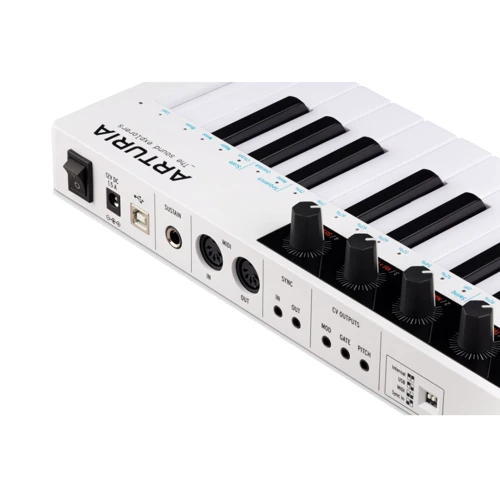 MIDI-клавиатура Arturia KeyStep 37 (White): Размер клавиш Полноразмерные
