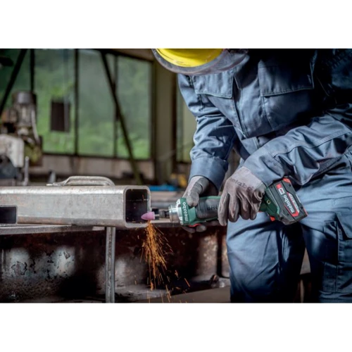 Прямая шлифовальная машина Metabo GVB 18 LTX BL 11-28 Compact (600828850): Тип машины прямая
