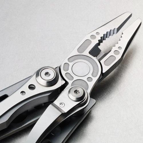 Мультитул Leatherman Skeletool 830920: Количество функций 6