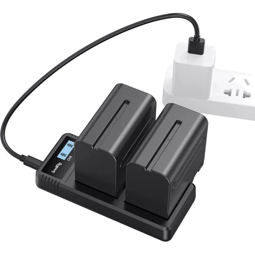 Зарядное устройство SmallRig + 2 аккумулятора NP-F970 (3823)
