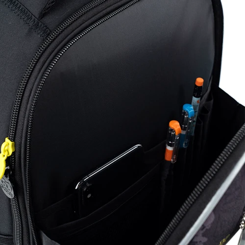 Рюкзак GoPack Education полукаркасный 165M-6 Urban (GO24-165M-6): Корпус рюкзака Каркасный