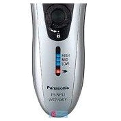 Электробритва Panasonic ESRF31-S520: Возможность влажного бритья есть