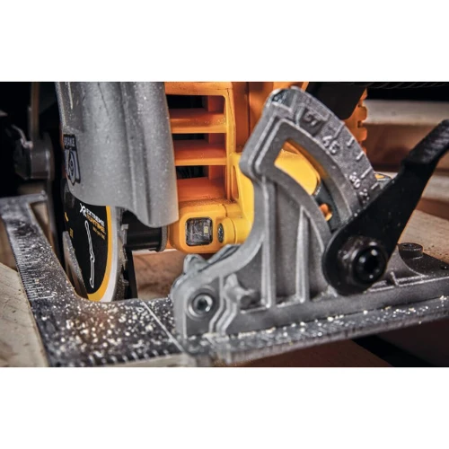 Монтажная пила DeWALT DCS573NT (без АКБ та ЗП)