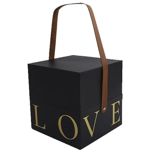 Подарункова коробка з ручкою LOVE чорна, L – 18,5х18,5х19 см: Виробник Україна