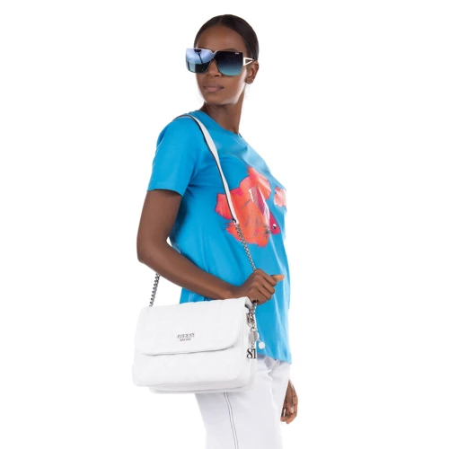 Жіноча сумка через плече Guess Kamina Flap біла (HWVY8111200-WHI): Тип ручки На ланцюжку, Плечовий ремінь, Без ручки