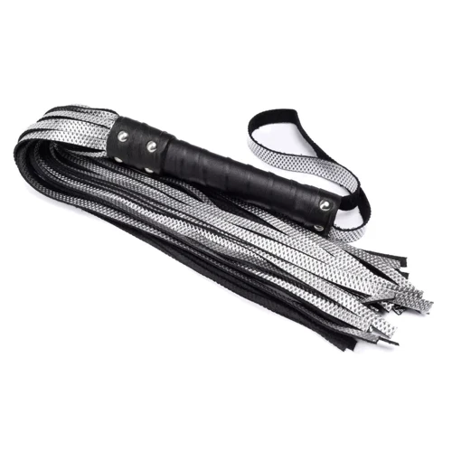 Флоггер из натуральной кожи Flirty Hard Leather - Black & Silver, BG-00036