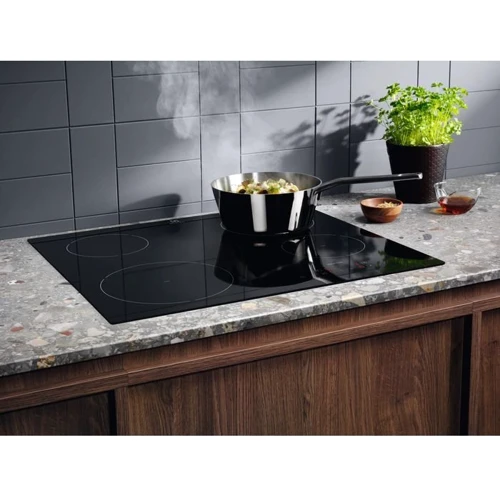 Варочная поверхность Electrolux Slim-fit EIT60428C: Размеры для встраивания 6х56х49 см