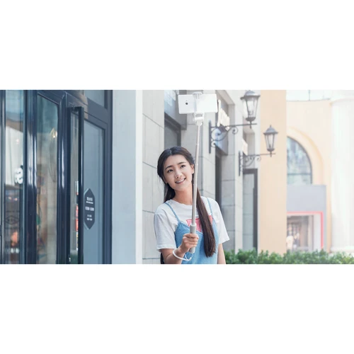 Xiaomi Mi Selfie Stick Black 70cm with Bluetooth (FBA4087TY) фото 6