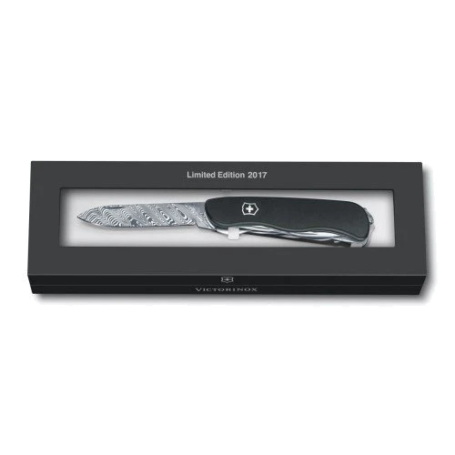 Мультитул Victorinox Outrider Damast 111мм / 10предметов / чорний (0.8501.J17): Вага, г 140