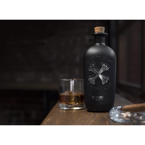 Ром Bumbu XO до 18 лет выдержки 40% 0.7 л (813497006154): Объем, л 0.7