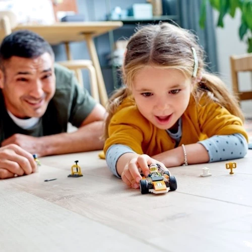 Конструктор LEGO City Гоночний автомобіль 46 деталей (60322): Рекомендований вік 4+