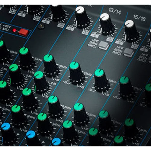 Компактный микшерный пульт YAMAHA MG10XUF: Аналоговые выходы 2 Stereo Out (2 x XLR + 2 x 1/4" TRS Jack), Выход для наушников (1/4" Jack), Мониторный выход (1/4"