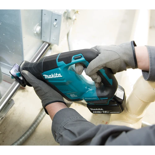 Сабельная пила Makita DJR188Z: Производитель Makita