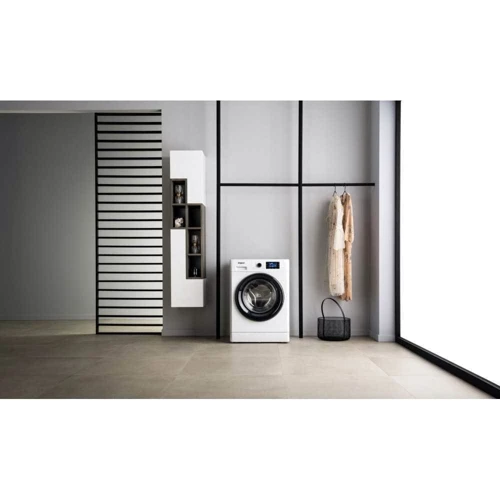 Стиральная машина Whirlpool FWD91496BVEE: Тип машины Автомат
