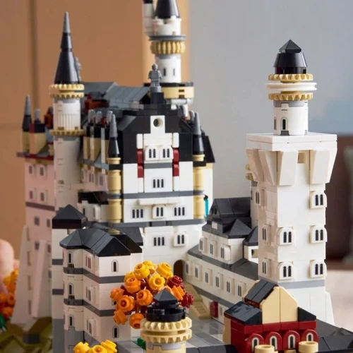 Конструктор LEGO Architecture Замок Нойшванштайн (21063)