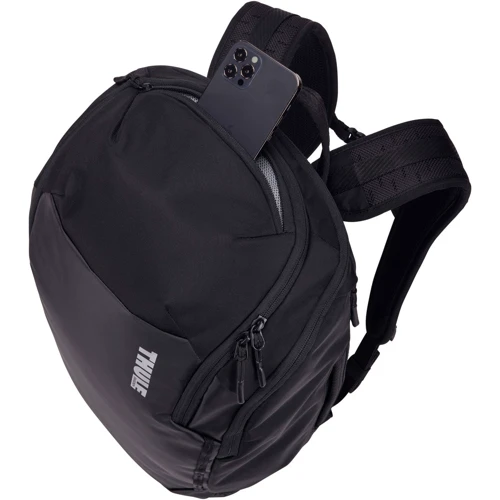 Thule Chasm 26L Black (TCHB-215) для MacBook 15-16": Матеріал Полиэстер