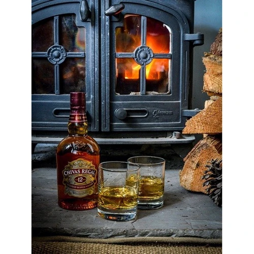 Виски купажированный Chivas Regal 12 years old 40% 1 л в подарочной упаковке (EV80432400432)Y: Страна производитель Шотландия