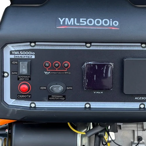 Генератор инверторный бензиновый YAMALONG YML5000io-2: Объем двигателя 223 куб. см