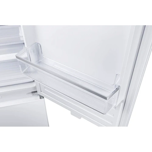 Встраиваемый холодильник Amica BK34058.8 STUDIO